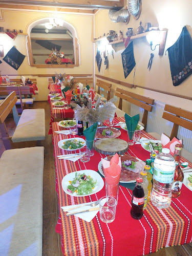 Център, ул. „Цар Освободител“ 45, 2070 Пирдоп