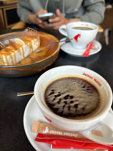 Largo Bar & Diner - Гастрономия и хотелиерство