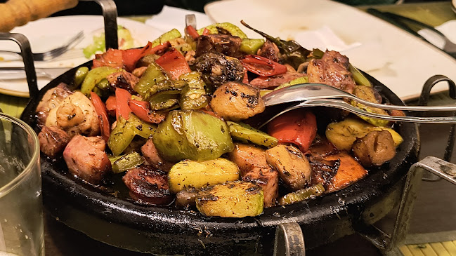 Ейл Хаус Център - София