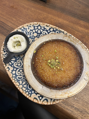 ж.к. Младост 3Младост, бул. „Александър Малинов“ 63, 1799 София