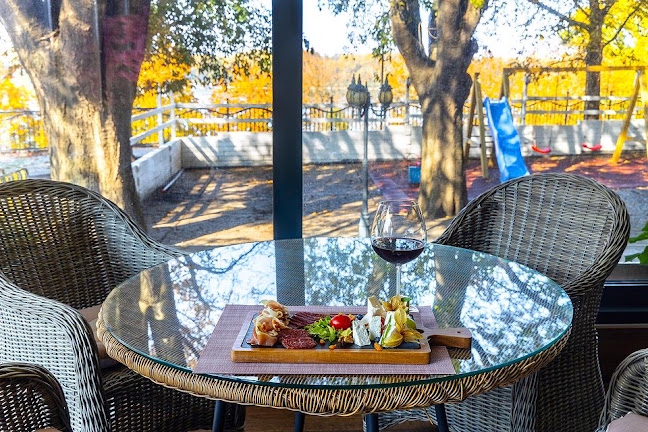 Русе Център, бул. „Придунавски“ 22, 7000 Русе