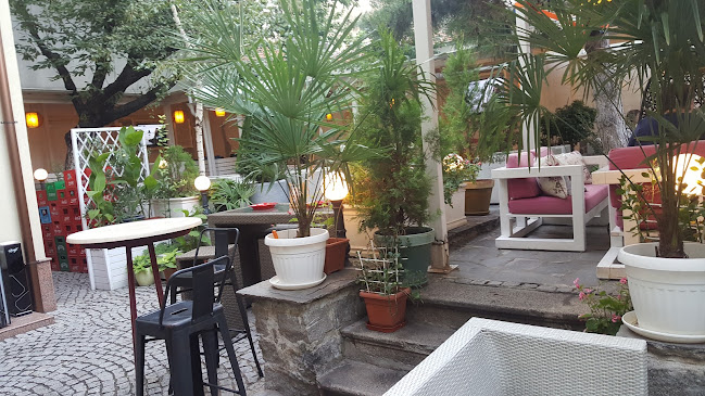 ЦентърПловдив Център, ул. „Патриарх Евтимий“ 19, 4000 Пловдив