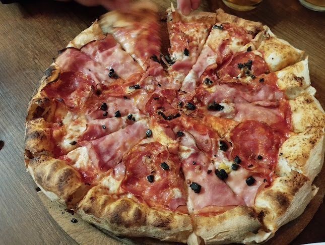 Opinii despre Пицария Америго în Пловдив - Гастрономия и хотелиерство