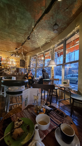 Comentarii opinii despre Coffee & Bar "Mariquitas"