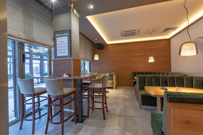 Comentarii opinii despre Крилото Cocktails & Gastro Bar