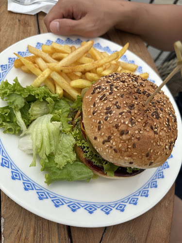 Яхтено пристанище Марина Диневи, 8256 Свети Влас