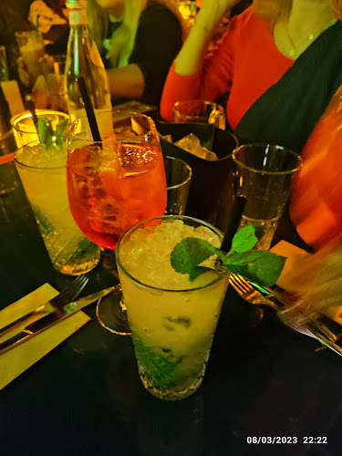 Largo Bar & Diner - София