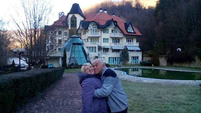 Бар „Наздраве“