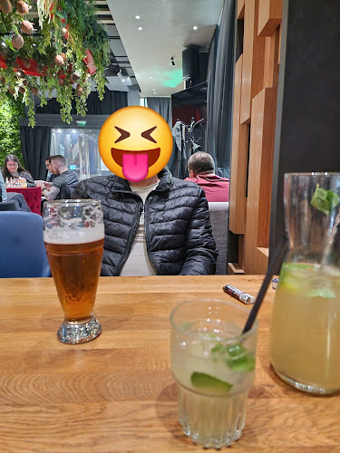 ж.к. Надежда 3, ул. „Христо Силянов“ 148, 1229 София