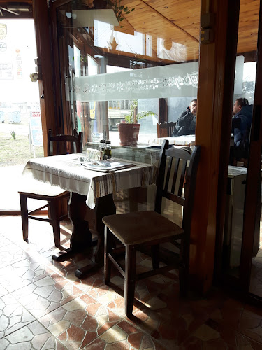 Снек бар"Фарът" - Гастрономия и хотелиерство