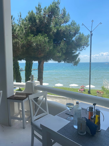 Fish Restaurant Levant Beach - Елените