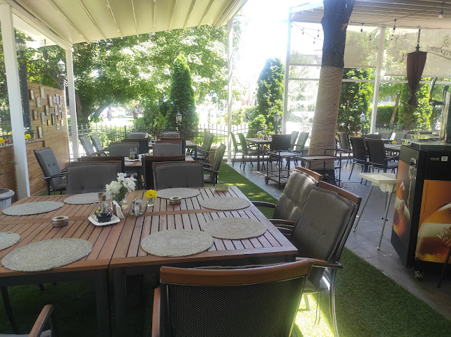 Ресторант "Porky's", град Пловдив