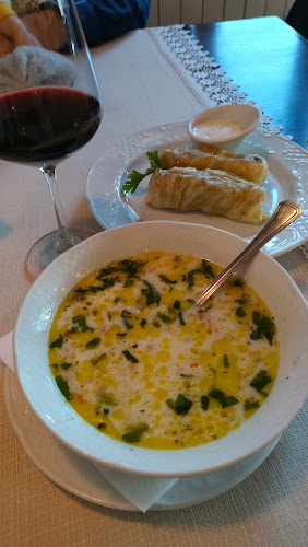 Mountain Lake Restaurant / Ресторант Маунтин Лейк - Гастрономия и хотелиерство