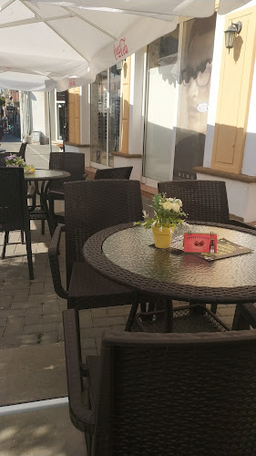 Бургас Център, ул. „Отец Паисий“ 2, 8000 Бургас