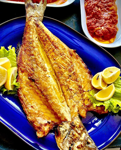 ж.к. Изток, ул. „Николай Хайтов“ 12, 1113 София