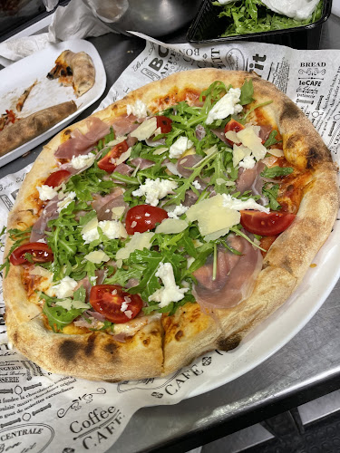 Opinii despre Pizza & BBQ Киното în Русе - Гастрономия и хотелиерство