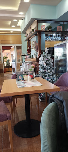 ж.к. Дружба 1, ул. „Тирана“ 17, 1582 София