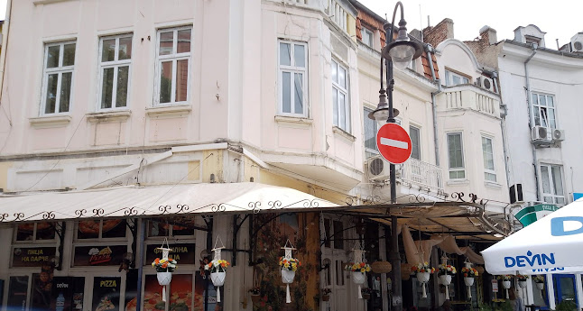 Luciano Лучиано - Гастрономия и хотелиерство