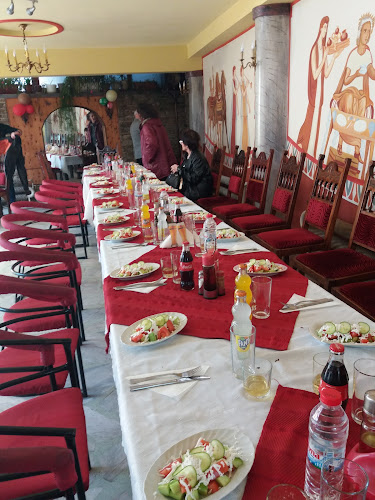 Смокините - Гастрономия и хотелиерство