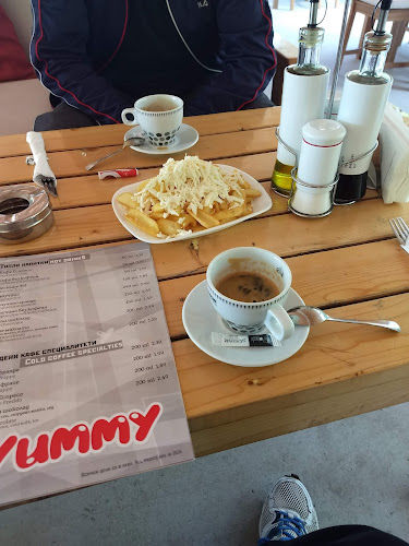 Bar & Dinner Yummy - Гастрономия и хотелиерство