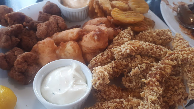 Opinii despre Пицария Роял гр. Кюстендил în Кюстендил - Гастрономия и хотелиерство