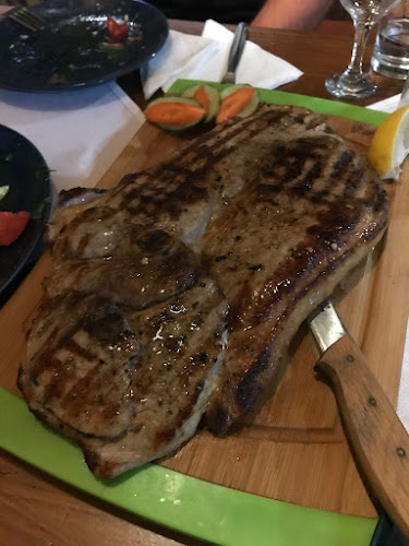 Кристи - Гастрономия и хотелиерство