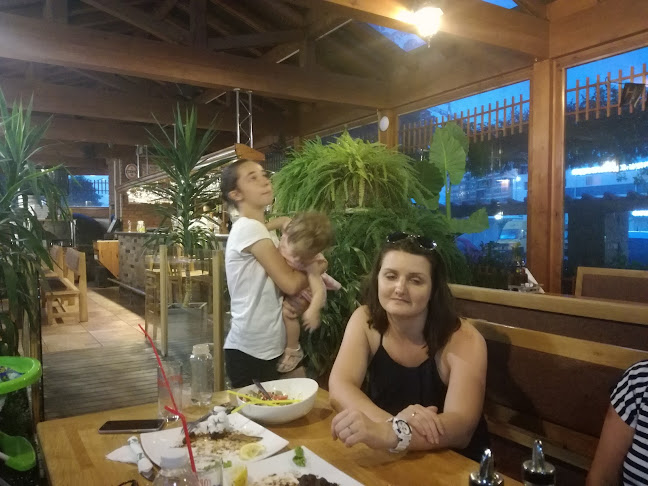 ж.к. Левски Г, ул. „Поп Грую“ 106, 1836 София