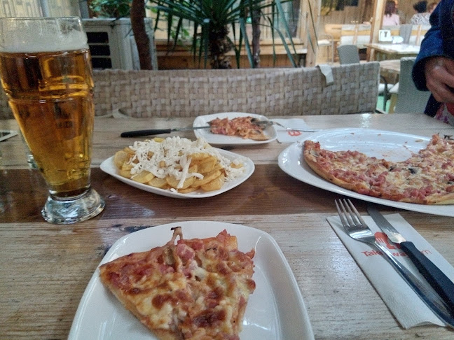 ПИЦАРИЯ - Гастрономия и хотелиерство