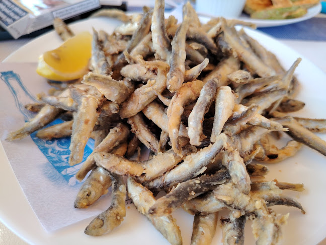 ADORO BEACH - Гастрономия и хотелиерство