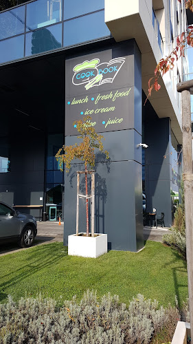 7-Ми КилометърМладост, бул. „Цариградско шосе“ 86, 1784 София