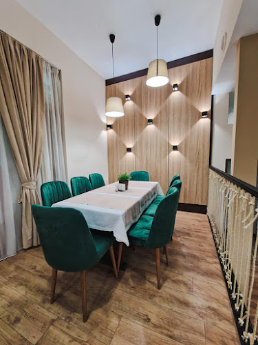 Restaurant "Riviera" - Гастрономия и хотелиерство