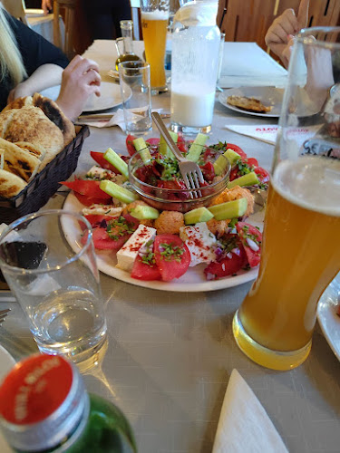 Котилото - Гастрономия и хотелиерство