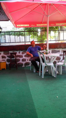 Кафене "Виена" - Гастрономия и хотелиерство