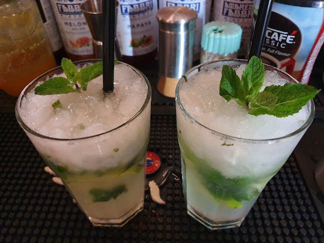 Comentarii opinii despre MARTINI BAR - CITY