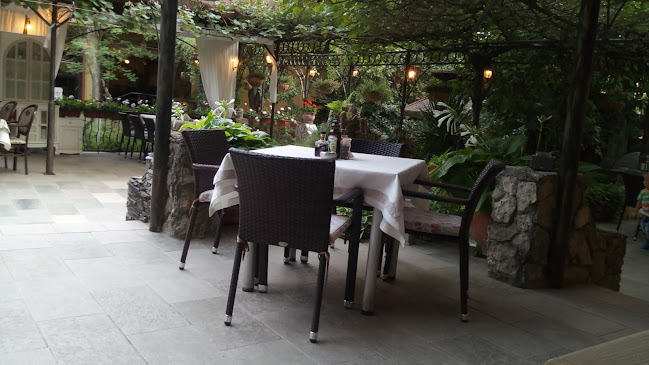 Ресторант градина "Едиа" - Гастрономия и хотелиерство