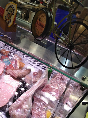 София център, бул. „Княз Александър Дондуков" 18, 1000 София