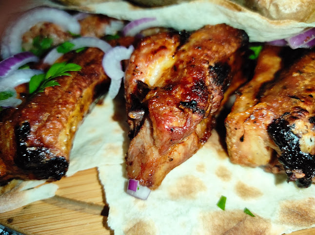 Papi Djan Bar&Grill - Гастрономия и хотелиерство