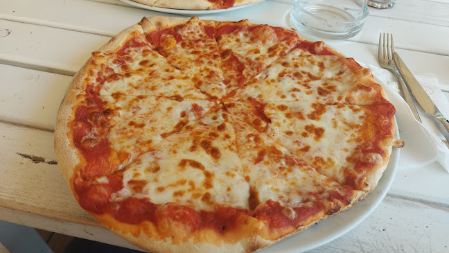 Ресторант "Latino" - Гастрономия и хотелиерство