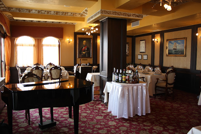 Адмирал - Гастрономия и хотелиерство