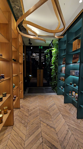 София център, бул. „Цар Освободител“ 8A, 1000 София