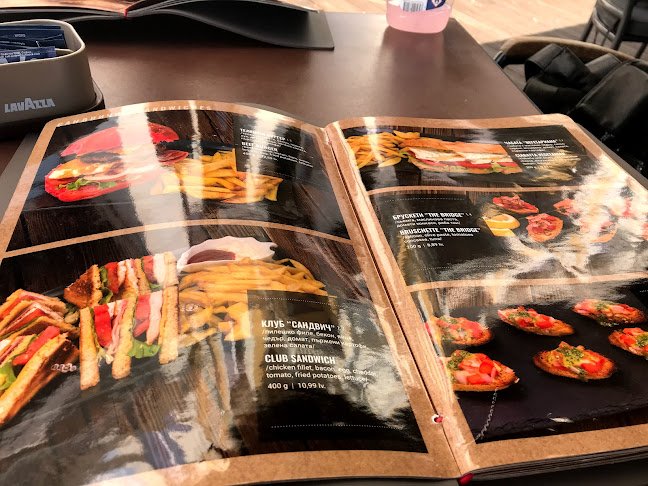 Дъ Бридж бар и динър - София