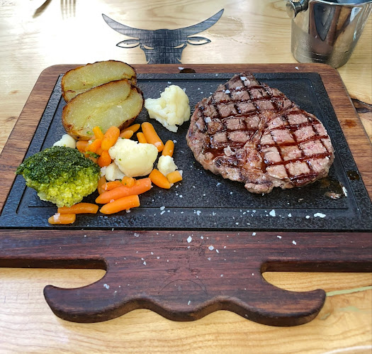 Djanam Turkish Restaurant and Steak - Гастрономия и хотелиерство