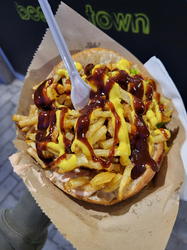 Еш Беш Fast Food - Гастрономия и хотелиерство