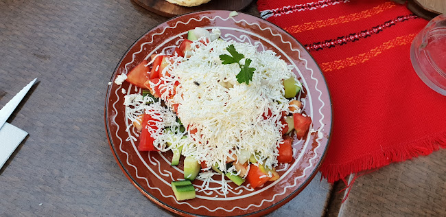 ул. Възраждане 2A, 5770 Луковит