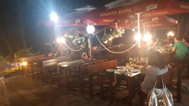 Огледалата - Гастрономия и хотелиерство