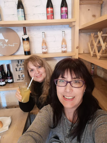 Да за теб - Гастрономия и хотелиерство