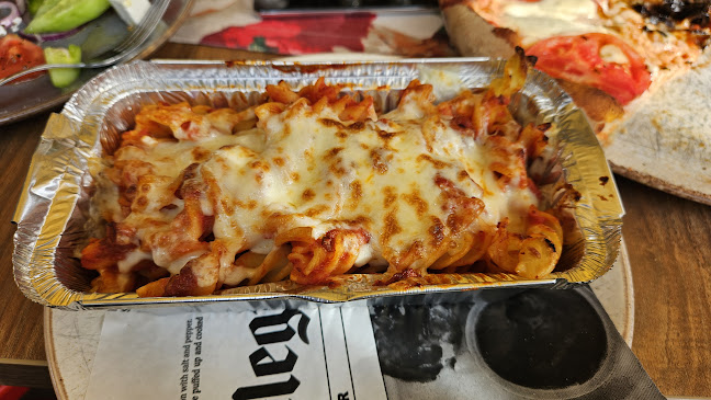 Център, ул. „Бaтaк“ 9, 2180 Етрополе