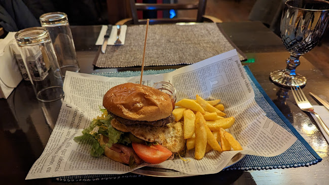 ж.к. Изток, ул. „Константин Щъркелов“ 11, 1113 София