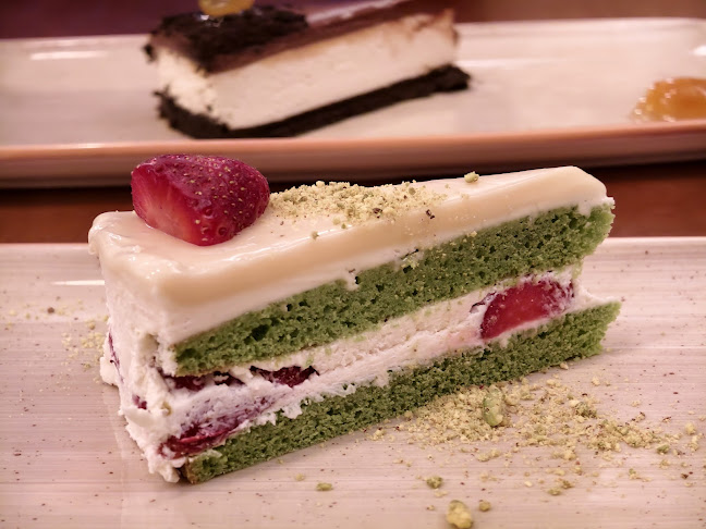 улица „Христо Белчев“ 20, ул. „Солунска“ 14, 1000 София