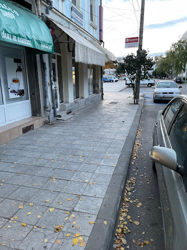 Comentarii opinii despre Бърза закуска "Бай Любо"